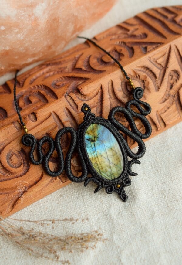 labradorite goddess necklace