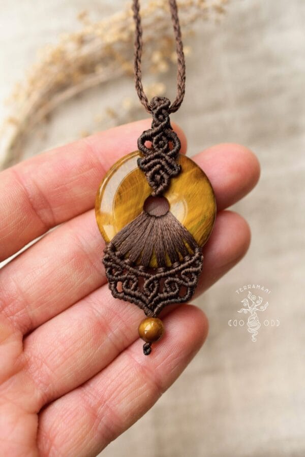 tiger eye donut macrame necklace hand