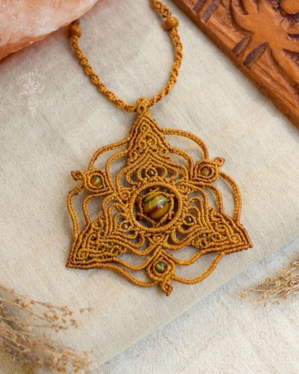 vibration flow necklace