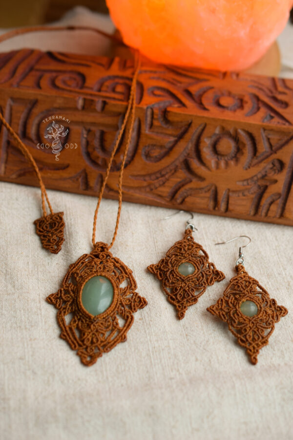 aventurine mother earth necklace