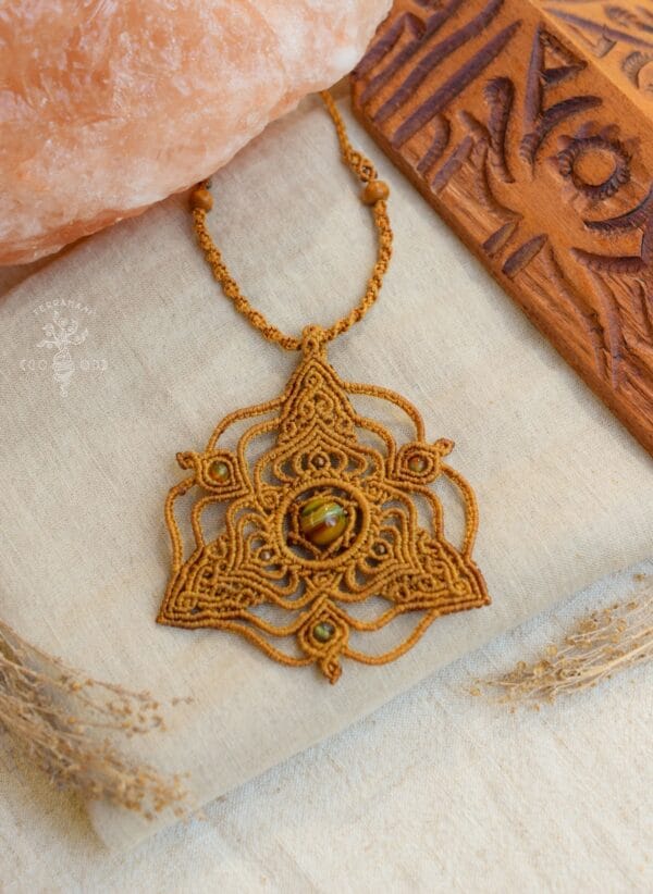 vibration flow necklace