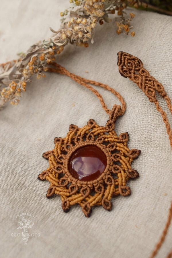 carnelian necklace side
