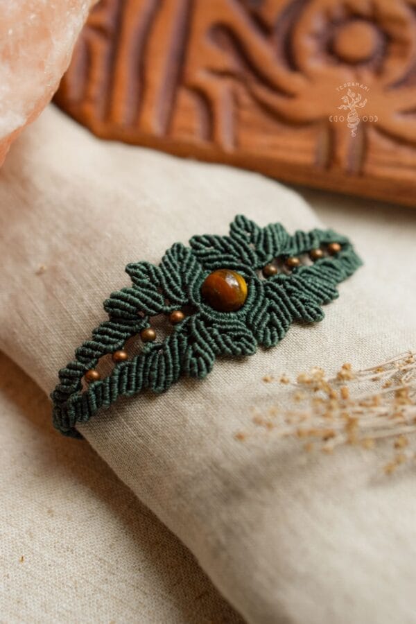 tiger eye macrame bracelet