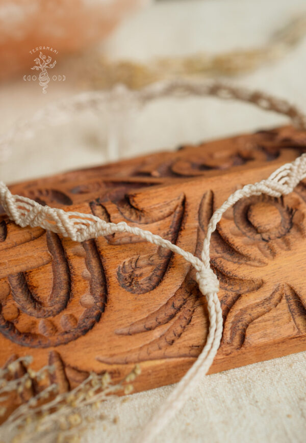 rock crystal handmade macrame choker