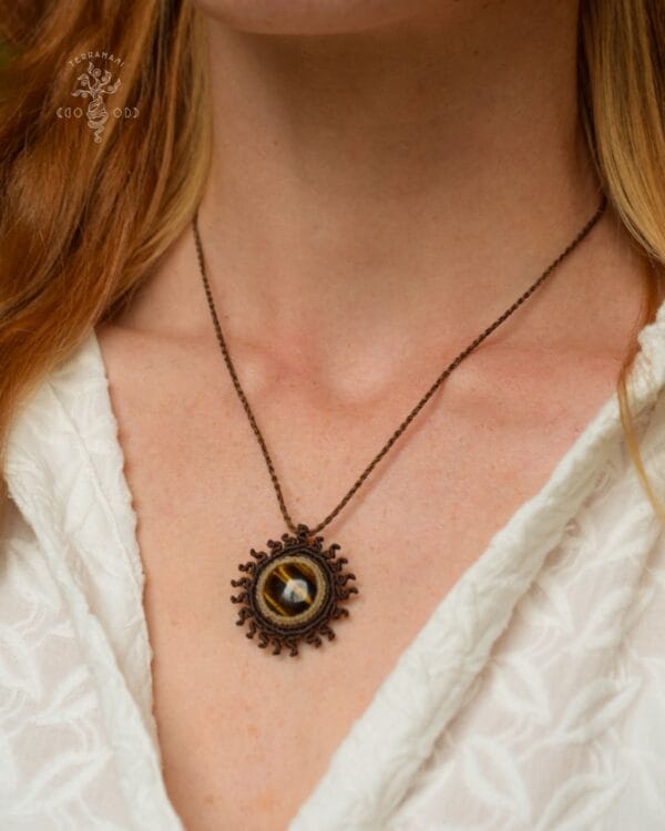 sun macrame necklace