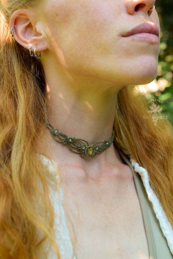fairy choker