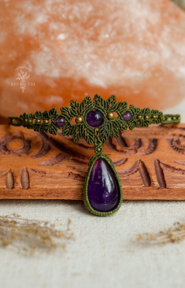 amethyst forest choker