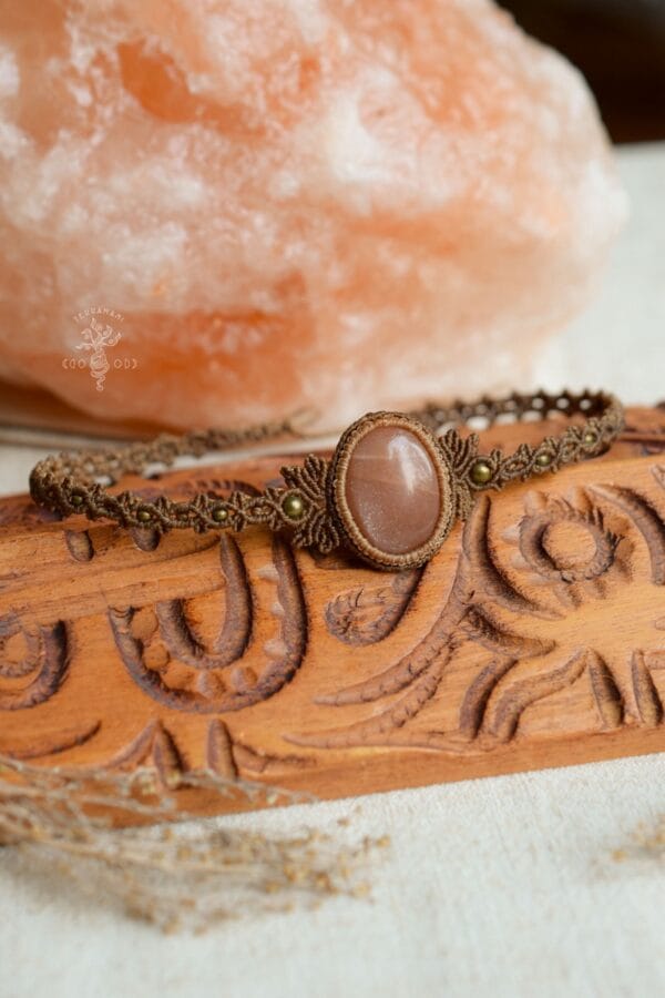 peach moonstone macrame choker