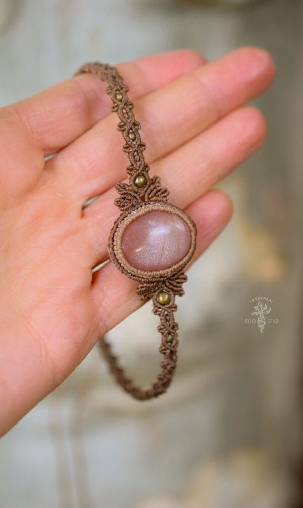 peach moonstone macrame choker