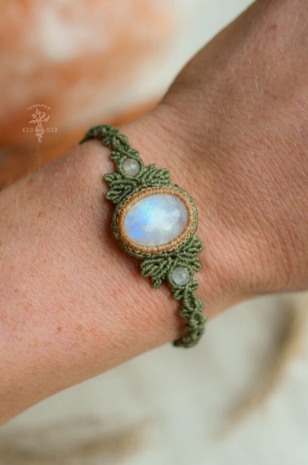 moonstone macrame bracelet