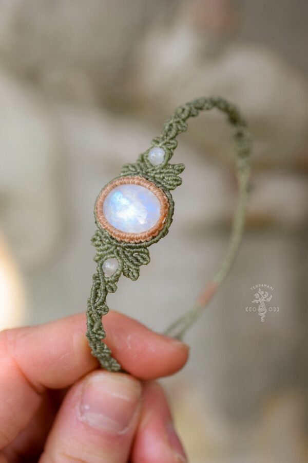 moonstone macrame bracelet