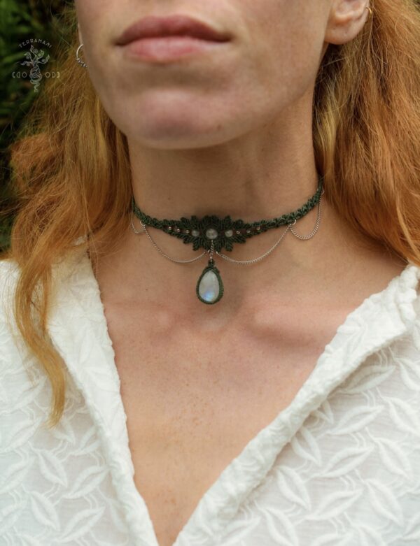moonstone forest choker