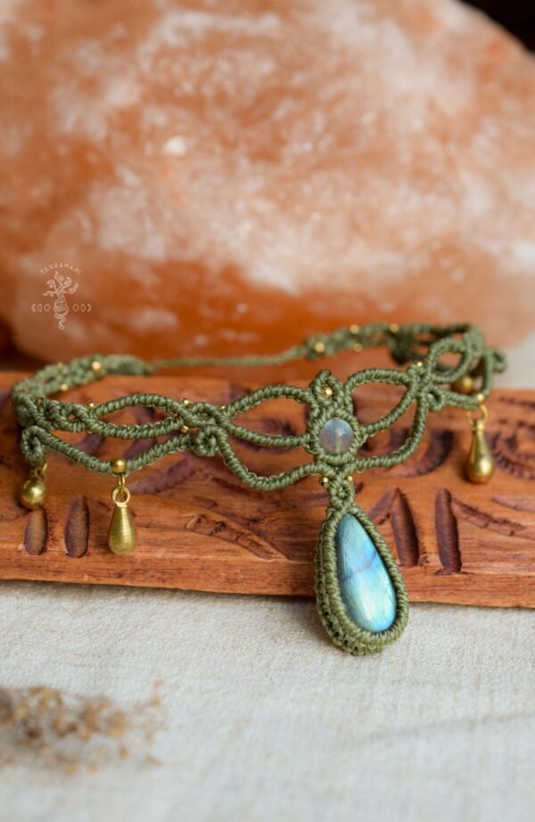 labradorite choker