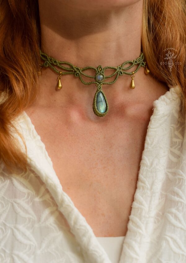 labradorite choker