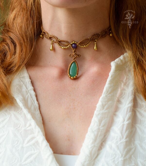opal choker