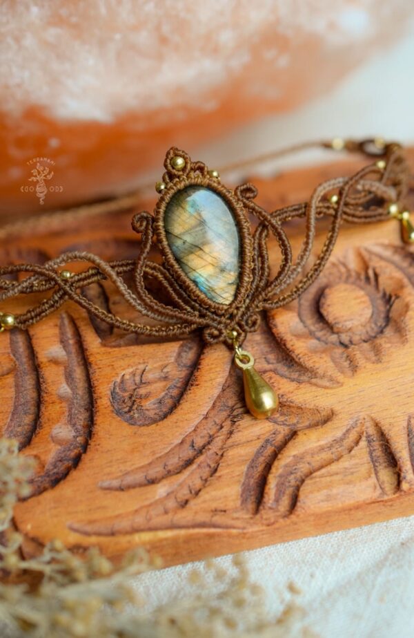 labradorite goddess choker