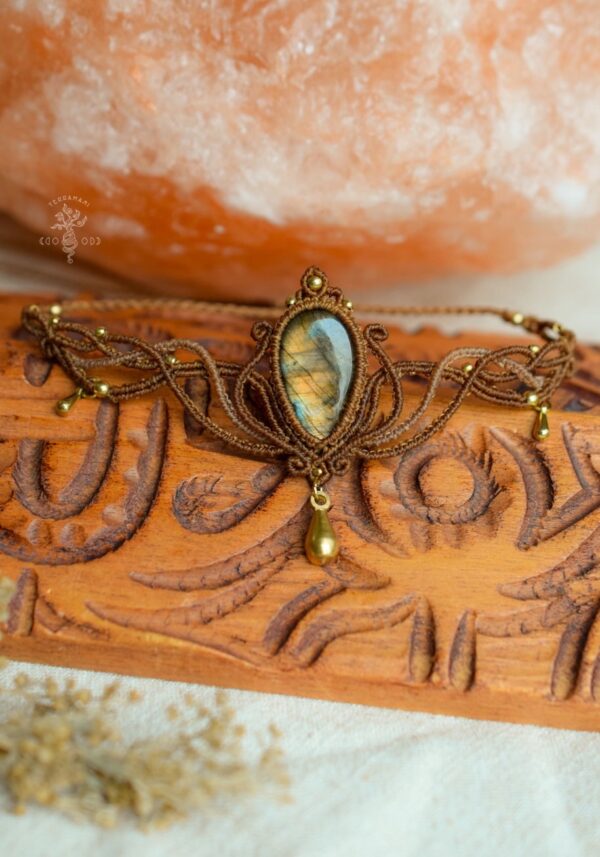 labradorite goddess choker