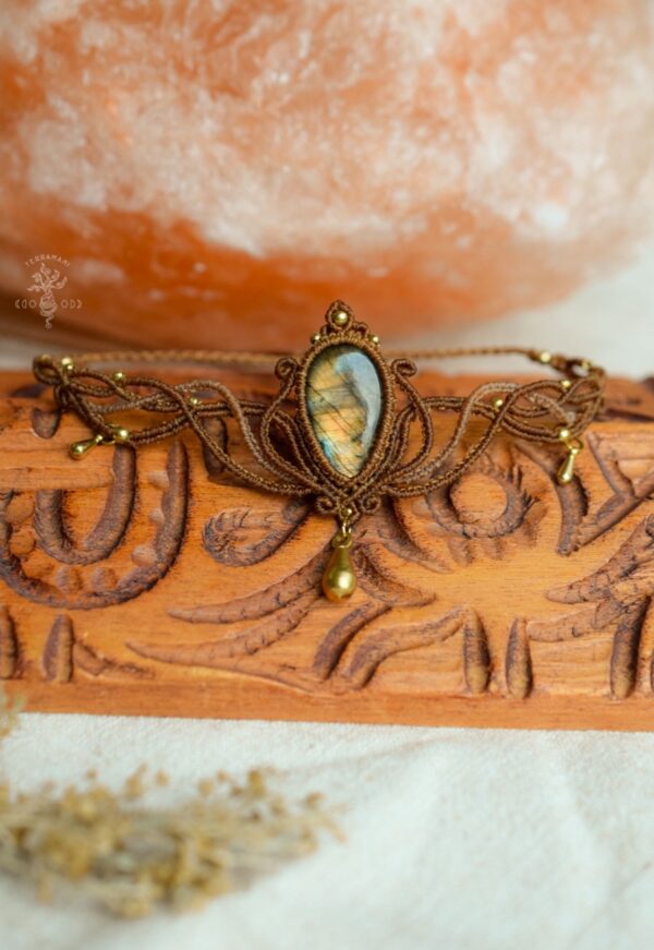 labradorite goddess choker