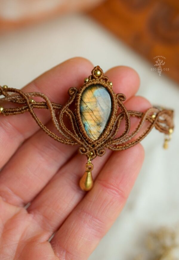 labradorite goddess choker