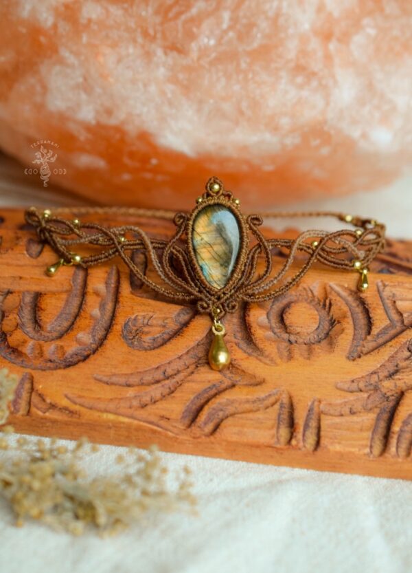 labradorite goddess choker