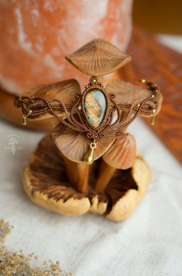 labradorite goddess choker