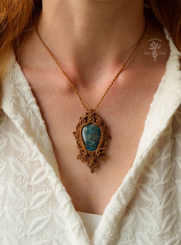apatite nymph necklace