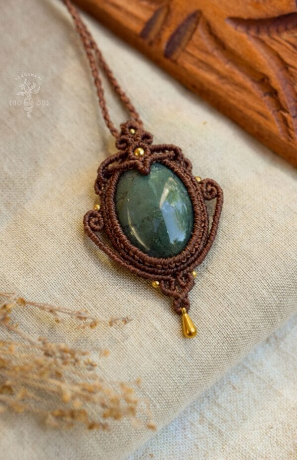 Magical druid Indian Agate necklace