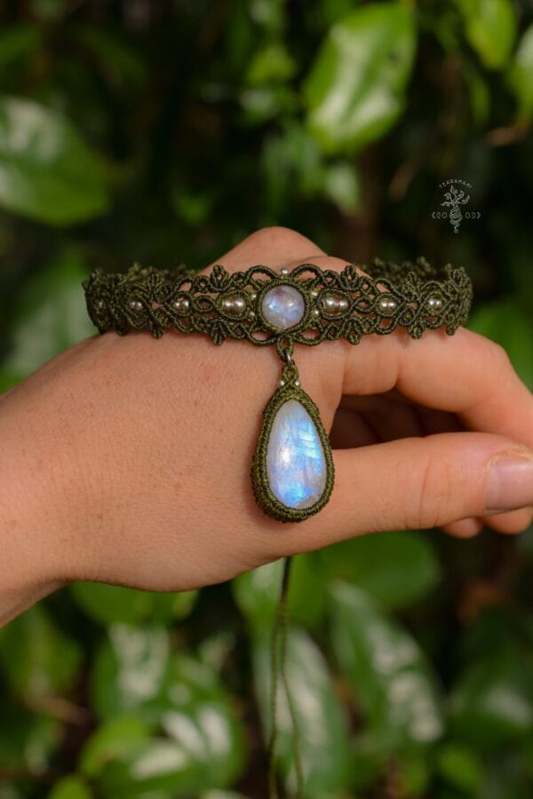 moonstone choker