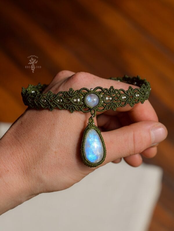 moonstone choker
