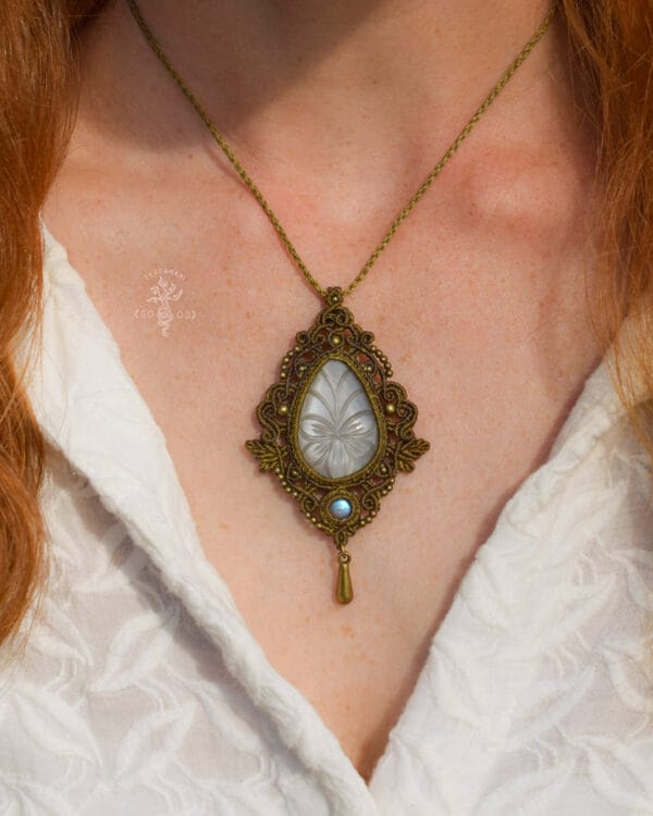 lady of the forest moonstone necklace