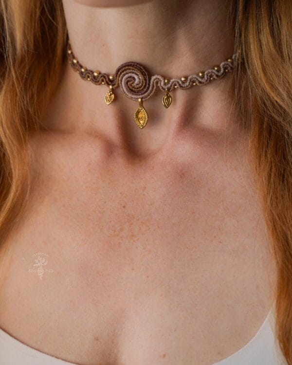 spiral choker