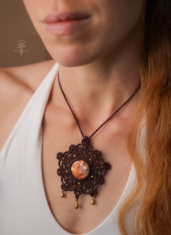 labradorite mandala necklace