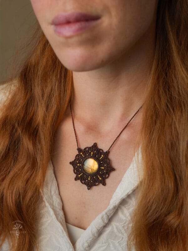 surya labradorite necklace