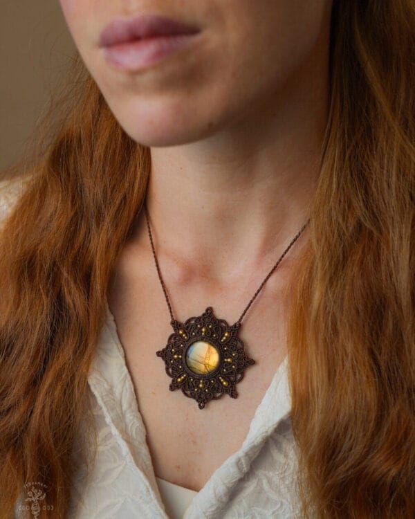 surya labradorite necklace