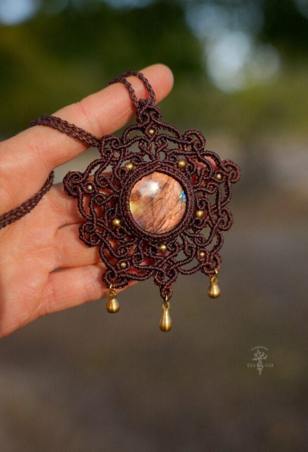 Solana Labradorite mandala necklace