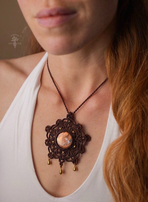 labradorite mandala necklace