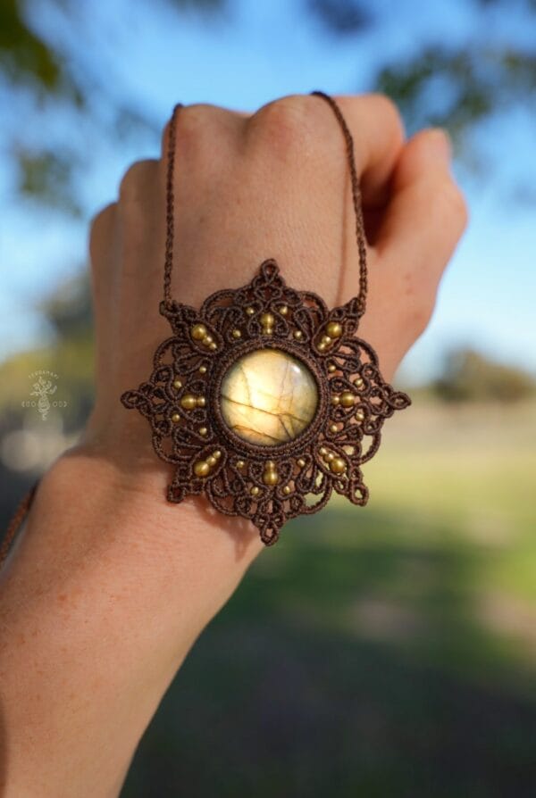 surya labradorite necklace