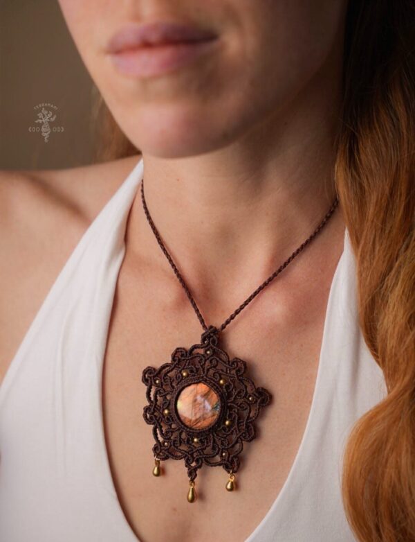 labradorite mandala necklace