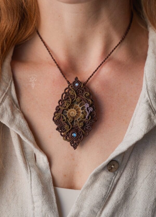 ammonite necklace