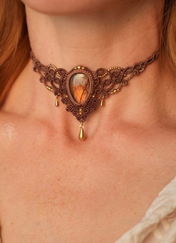 labradorite choker